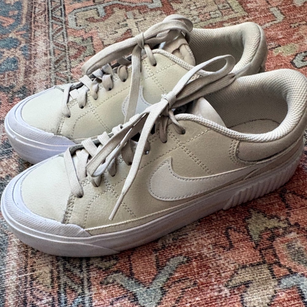 Nike Court Legacy Lift Platform Sneakers Sail Hemp White DM7590-111 Womens 7.5 - Picture 4 of 8